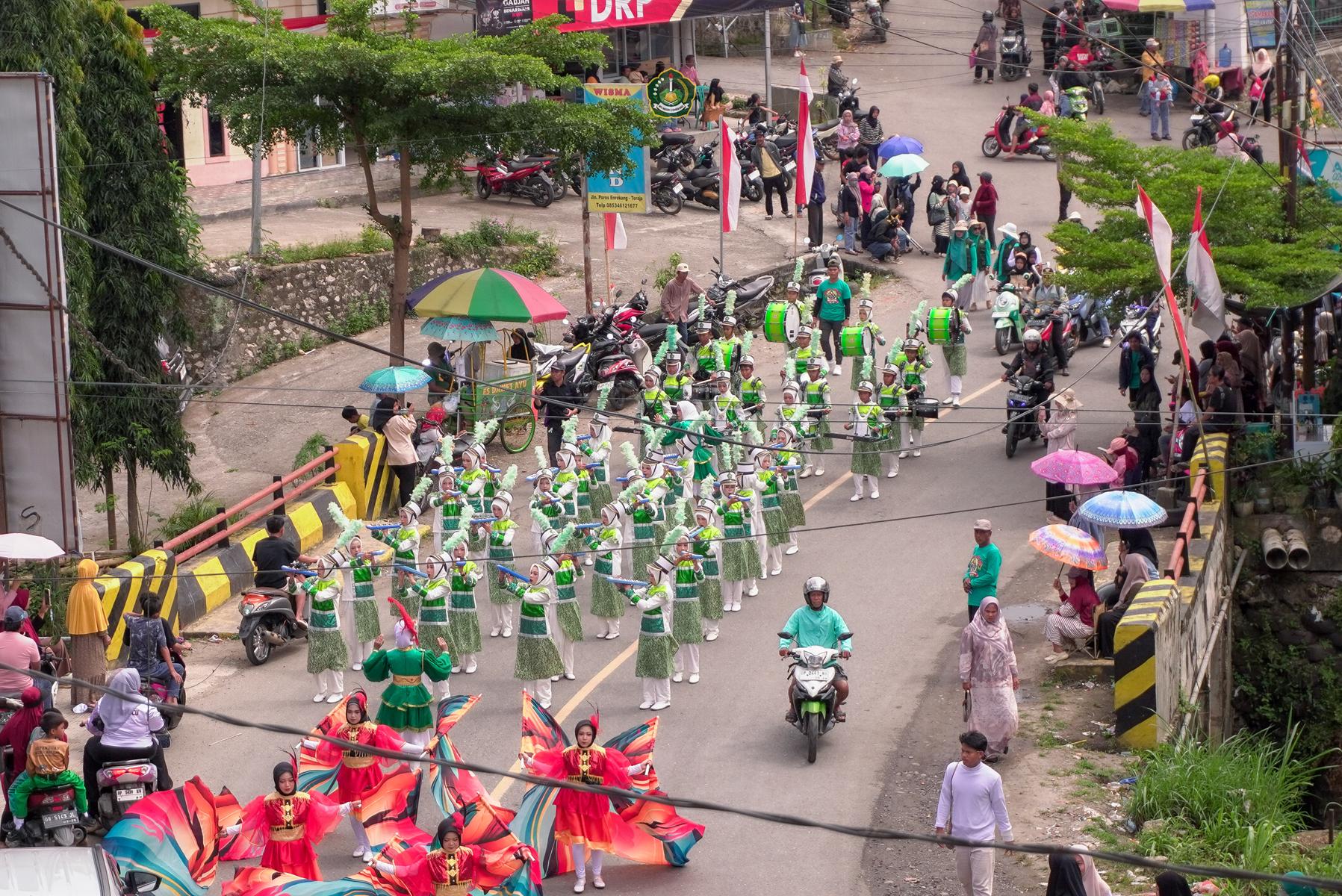 Parade Pembukaan Kec. Alla
